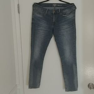 Levi Strauss women's Boyfriend blue jean size 29